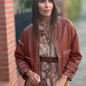 Chaqueta Efecto Piel Arandelas Camel